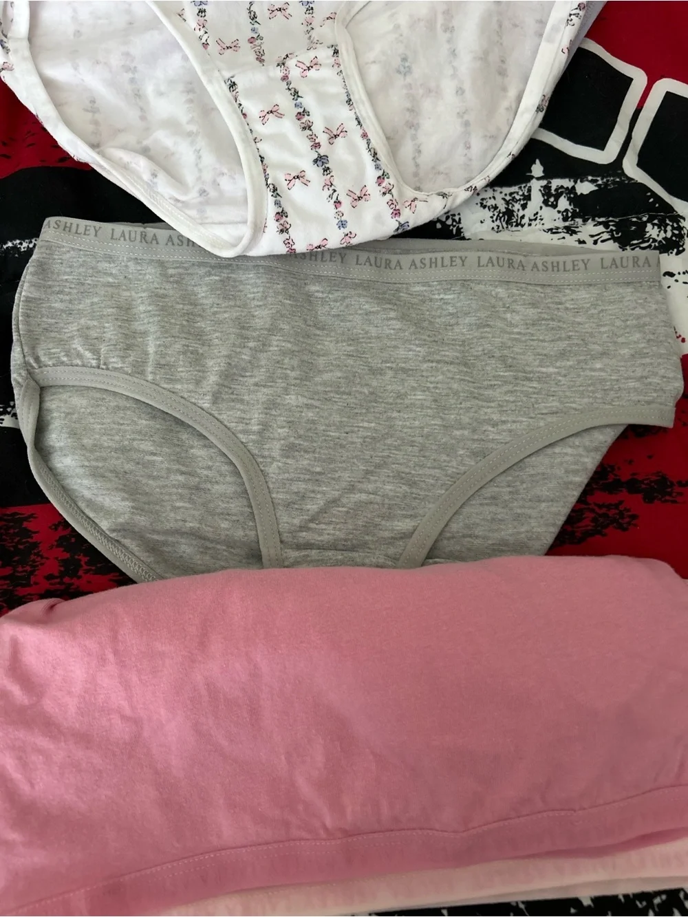 NWOTLaura Ashley Girls' Cotton Briefs - Pastel Mix (Pink, Cream, Gray)